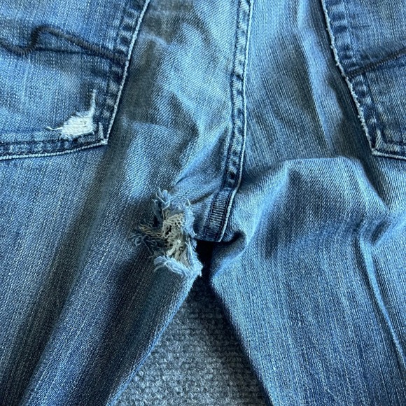 7 For All Mankind Austyn Relaxed Straight Jeans Mens 36x31 Blue Distressed Tear - Picture 7 of 9